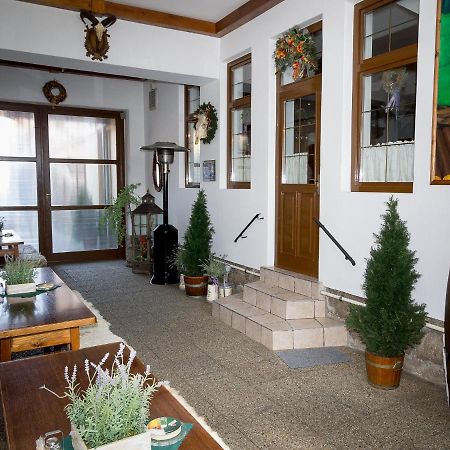 Penzion Gazdovsky Hostinec Topoľčianky Dış mekan fotoğraf